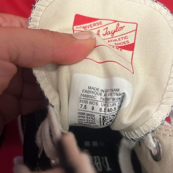 Converse chuck Taylor unisex shoes multicolor Women’s size 9 men’s size 7.5 - Picture 9 of 10